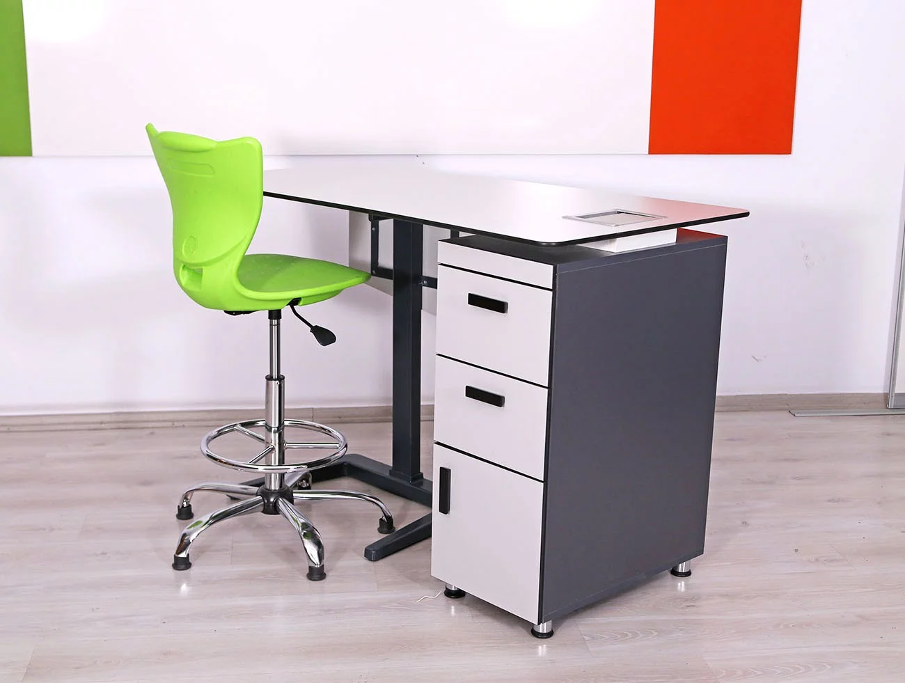 EMKO LİNE ÖĞRETMEN MASASI